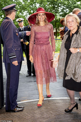 Queen Maxima of Netherlands pic #1187966