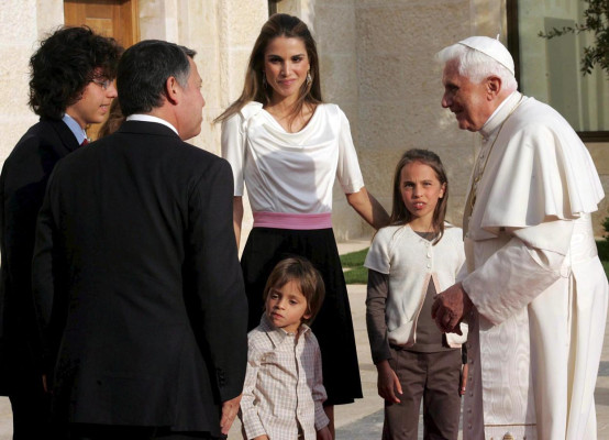 Queen Rania pic #376069