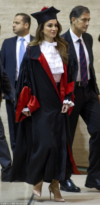 Queen Rania pic #852420