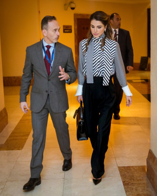 Queen Rania pic #987959