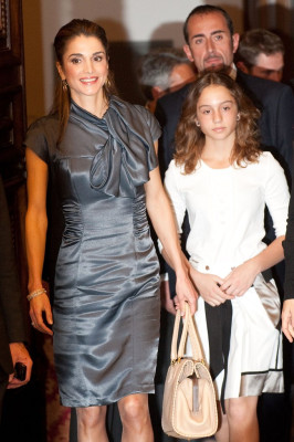 Queen Rania pic #980278