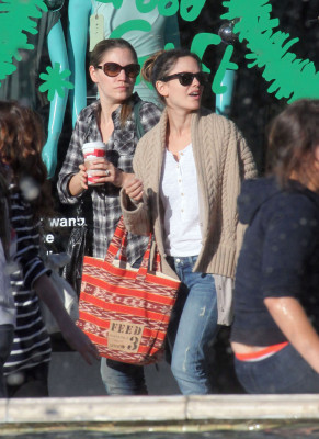 Rachel Bilson pic #333435
