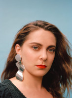 Rachel Bloom – Allure Fall 2018