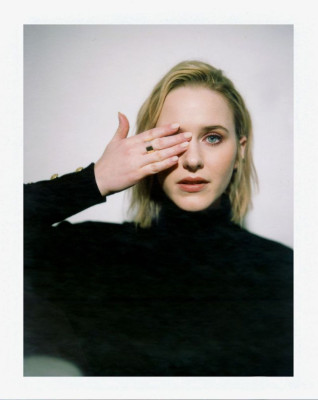 RACHEL BROSNAHAN – Whowhatwear Sundance Class of 2020
