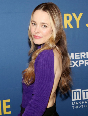 Rachel McAdams – at Mary Jane Photocall in New York