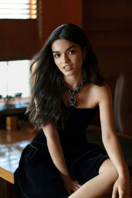 Rachel Zegler-Elle,2021/2022
