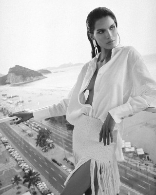 Raica Oliveira for Agua de Coco