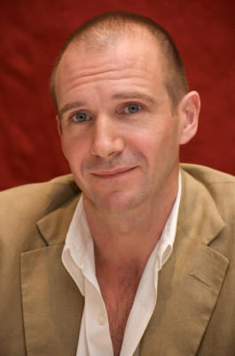 Ralph Fiennes pic #249459