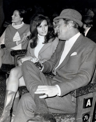 Raquel Welch pic #243488