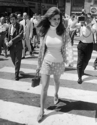 Raquel Welch pic #100786