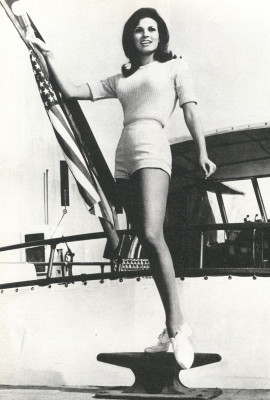 photo 4 in Raquel Welch gallery [id165197] 2009-06-09 00:00:00