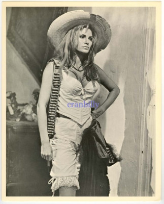 Raquel Welch pic #165200