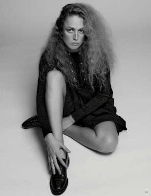 Raquel Zimmermann for Vogue Germany // November 2020