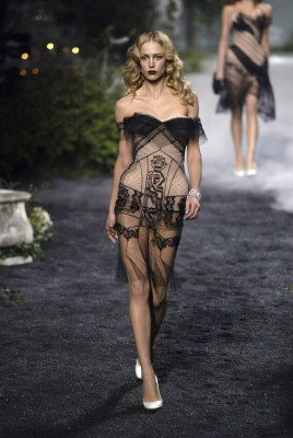 Raquel Zimmermann for Christian Dior 2005 couture