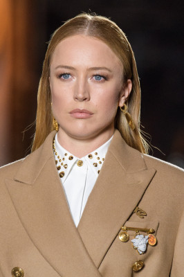 Raquel Zimmermann - Versace Fall/Winter 2018 Fashion Show in Milan