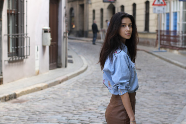 photo 21 in Ravshana Kurkova gallery [id429013] 2011-10-17 00:00:00