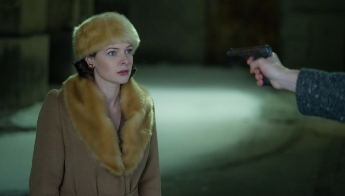 Rebecca Ferguson - Despite the Falling Snow (2016) - Movie Stils 