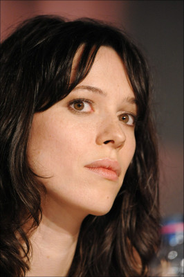 Rebecca Hall pic #718545