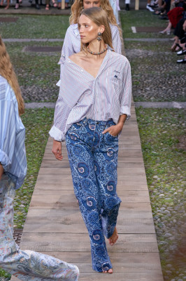 Rebecca Longendyke -  Etro Spring/Summer 2020 Show in Milan