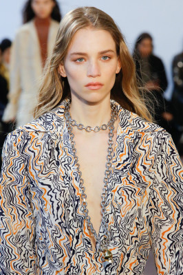 Rebecca Longendyke - Chloe Autumn/Winter 2019 Fashion Show in Paris