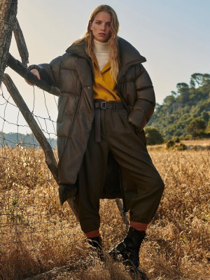 Rebecca Longendyke - Massimo Dutti Fall/Winter 2021
