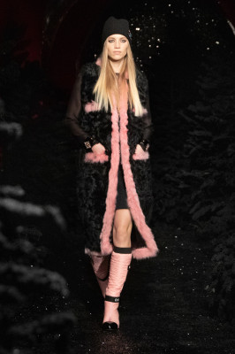 Chanel Fall/Winter 2021 Fashion Show in Paris