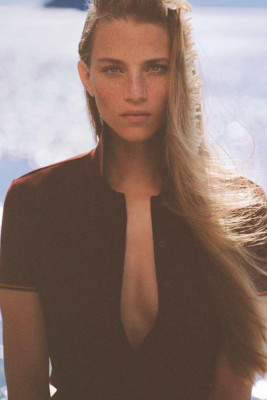 Rebecca Longendyke ~ Harper&#039;s Bazaar France JuneJuly 2025 by Purienne