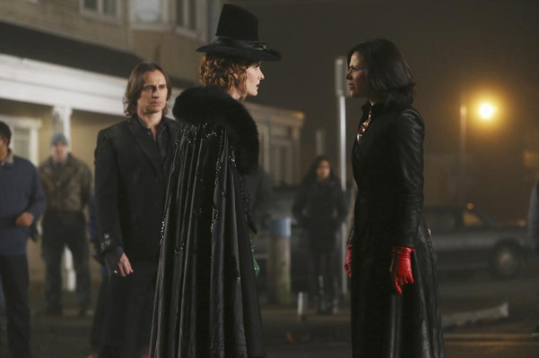 Rebecca Mader pic #882527