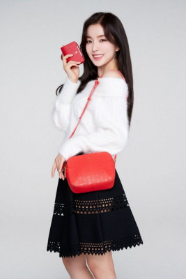 Red Velvet Irene – Hazzys Accessories Photohoot, October 2018