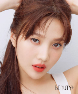 Red Velvet – Joy for BEAUTY+ Magazine Korea May 2020