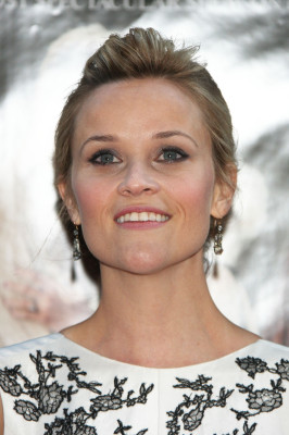 Reese Witherspoon pic #385950