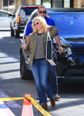 Reese Witherspoon – Heads to a meeting in Beverly Hills