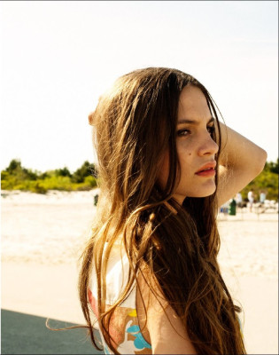 Regina Feoktistova pic #390355