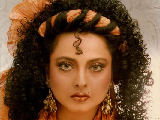 photo 23 in Rekha  gallery [id584111] 2012-11-20 00:00:00