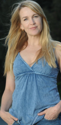 Renee O Connor pic #662166