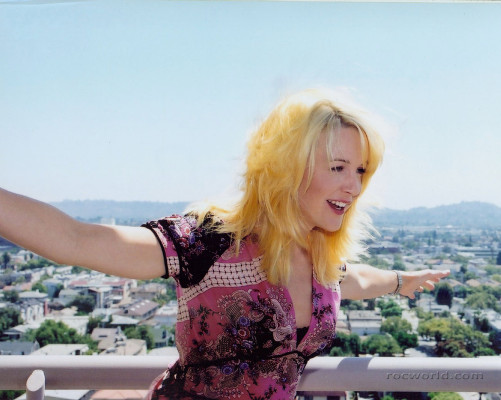 Renee O Connor pic #662165