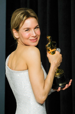 Renee Zellweger - 92nd Annual Academy Awards (Press Room) // 09.02.2020