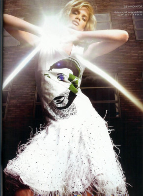 photo 3 in Rianne Ten Haken gallery [id34845] -0001-11-30 00:00:00