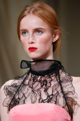 Oscar de la Renta Spring/Summer 2016 Fashion Show in New York