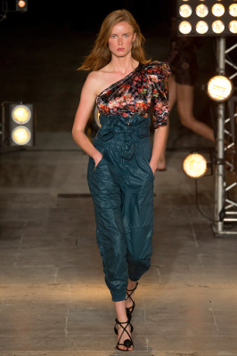 Isabel Marant Spring/Summer 2018 Fashion Show in Paris