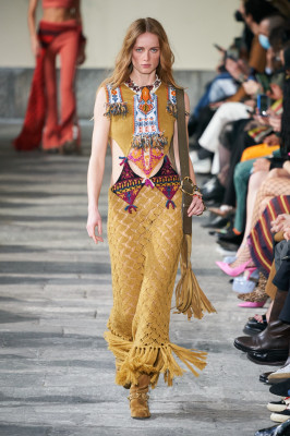 Etro Fall/Winter 2022 Fashion Show in Milan