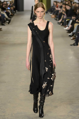 Rianne Van Rompaey - Hugo Boss Autumn/Winter 2017 Fashion Show in Milan