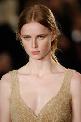 Rianne Van Rompaey - Hugo Boss Autumn/Winter 2017 Fashion Show in Milan