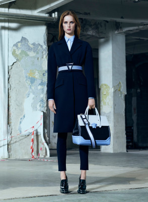 Rianne van Rompaey - Versace Pre-Fall Collection