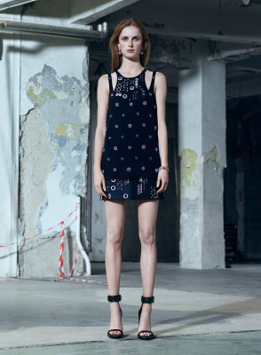 Rianne van Rompaey - Versace Pre-Fall Collection