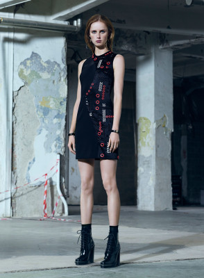 Rianne van Rompaey - Versace Pre-Fall Collection