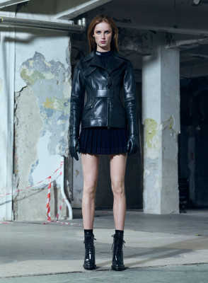 Rianne van Rompaey - Versace Pre-Fall Collection