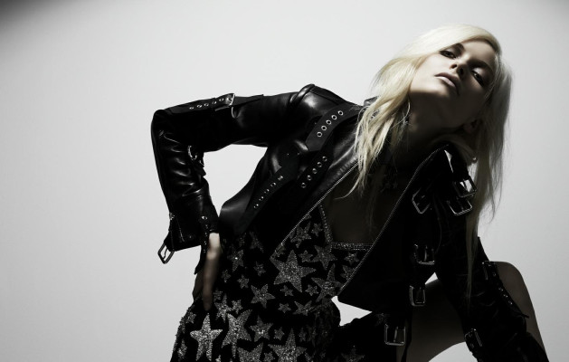 Rie Rasmussen pic #454625