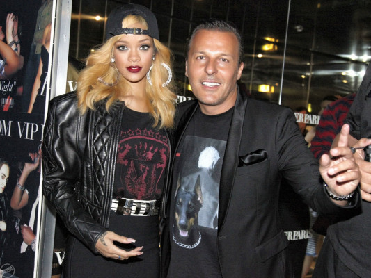 photo 22 in Rihanna gallery [id676181] 2013-11-07 00:00:00