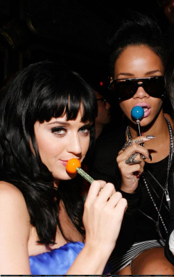 photo 6 in Rihanna gallery [id416916] 2011-09-07 00:00:00
